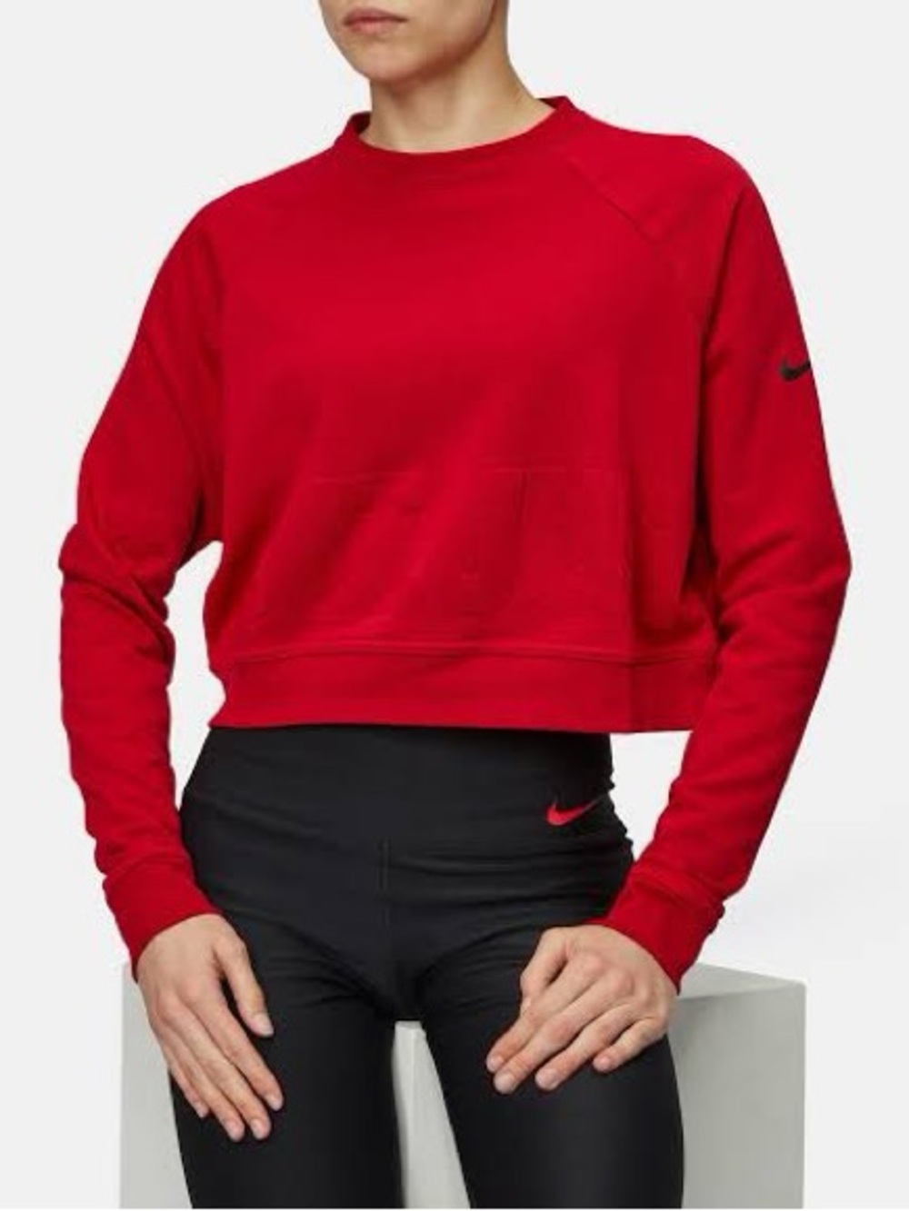 Nike Red Cropped Raglan Sleeve Sweatshirt Women’s Size XS